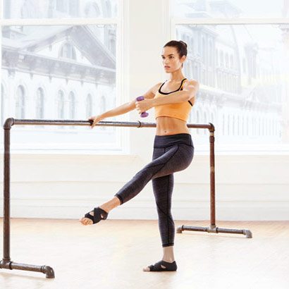 firm-fast-simple-ballet-moves-lunge-to-degage-2