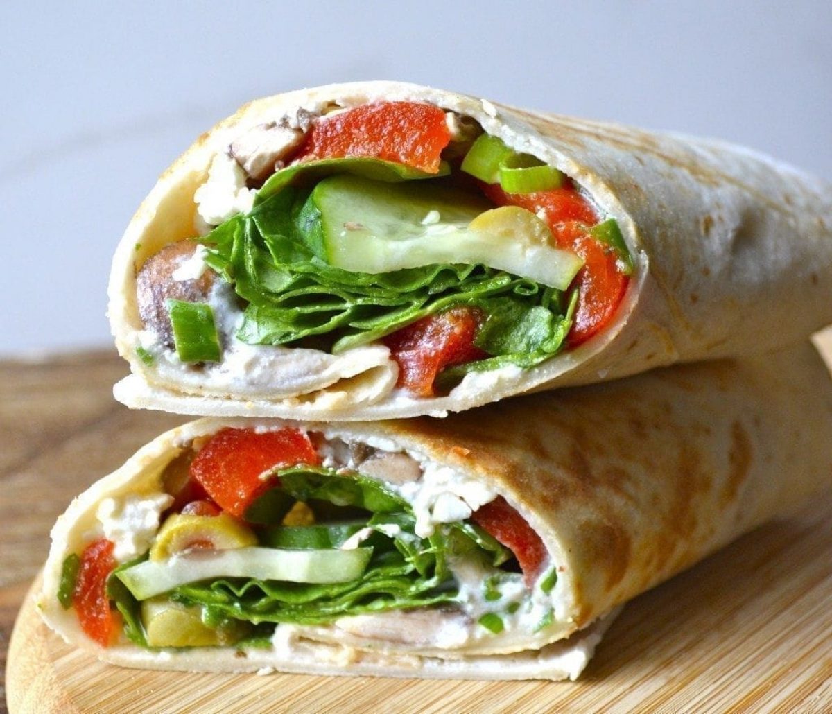 Greek Chicken Wrap (healthy lunch!) - Maebells