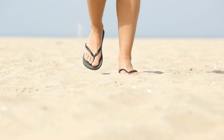 3 Must-Do Stretches If You Love Flip Flops