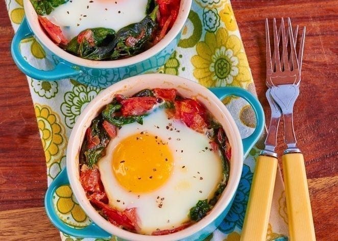 Oven-Baked Egg with Spinach & Bacon
