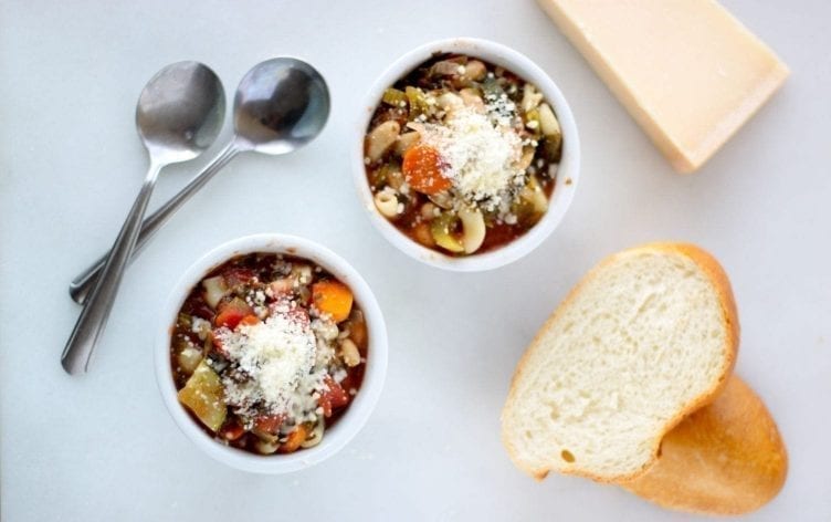 Easy Slow Cooker Minestrone