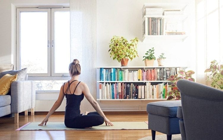 5-Pose Yoga Fix: How to Flush Out the Toxins