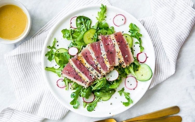 7 High-Protein Summer Salads Under 400 Calories