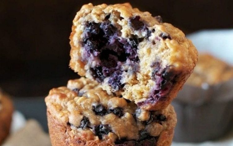 Blueberry Oat Muffin
