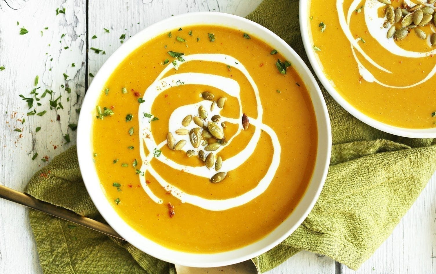 7 Satisfying Soups Under 350 Calories