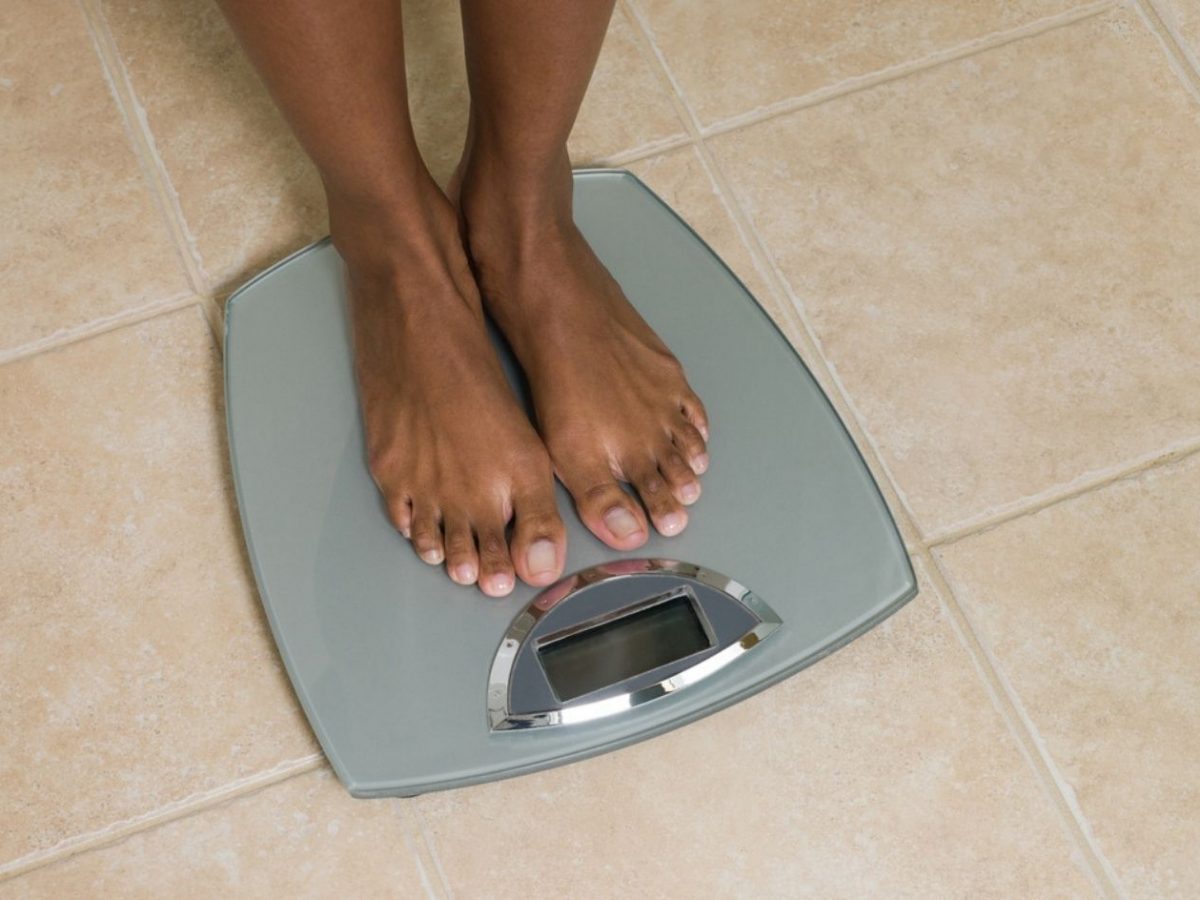 QUITTING THE SCALE: 5 REASONS WHY YOU SHOULDN'T WEIGH YOURSELF