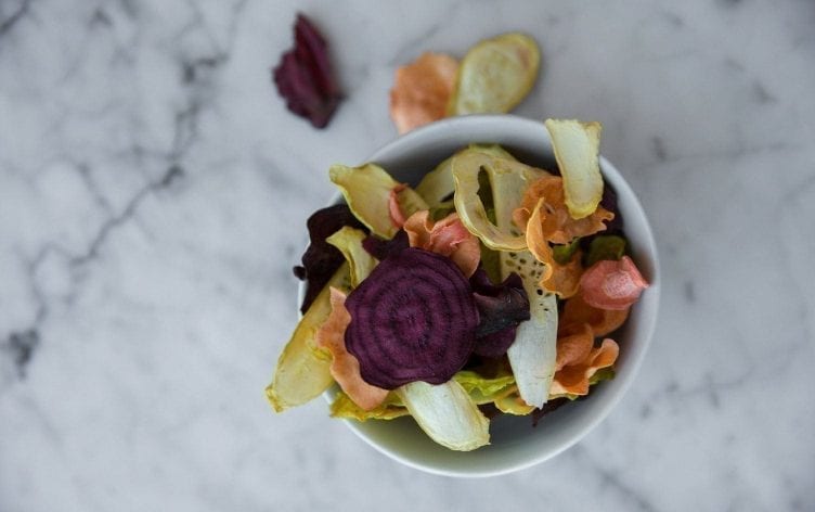 10 Healthy DIY Veggie Chips Under 200 Calories