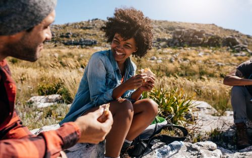 8 Creative Non-Food Ways to Connect With Loved Ones This Thanksgiving