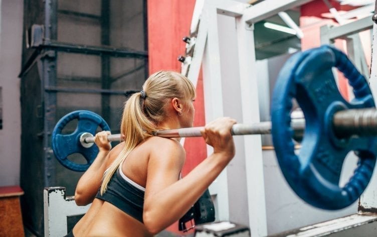 10 Mistakes to Avoid When Doing Squats