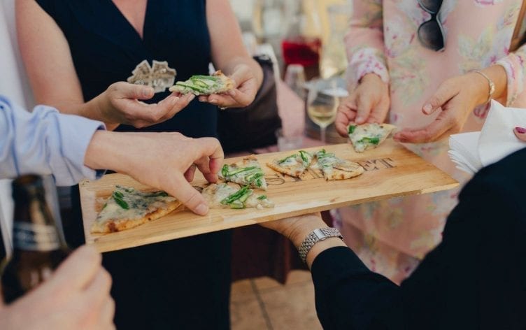 5 Ways to Stick to Your Diet as a Wedding Guest