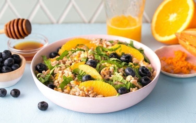 Farro and Spinach Breakfast Salad