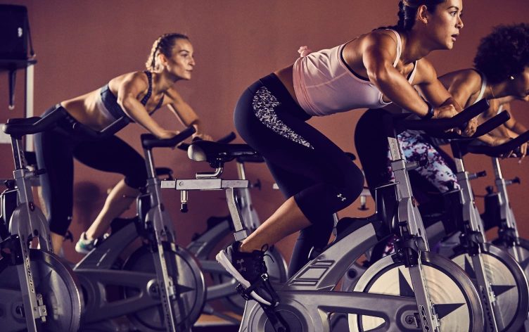 4 Ways Online Spinning Classes Helped Me on My Bike