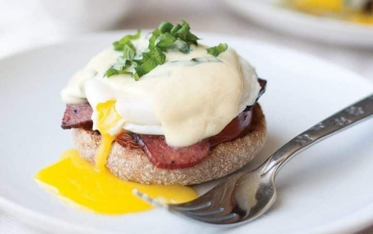 9 Delicious Ways to Use Poached Eggs Under 435 Calories | MyFitnessPal