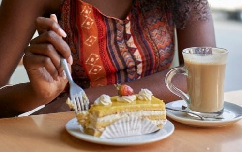 Science Says Sleep Helps Keep High-Calorie Cravings in Check