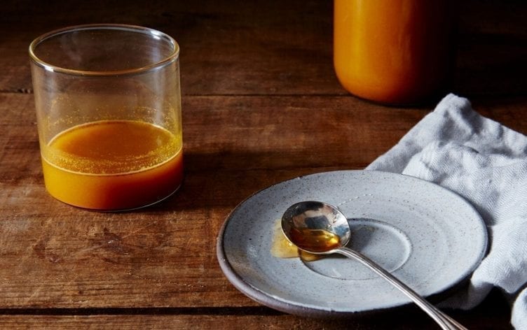 Is It OK to Drink Apple Cider Vinegar on an Empty Stomach?