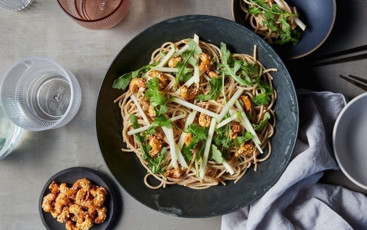 Chilled Cashew Noodles With Arugula and Apples