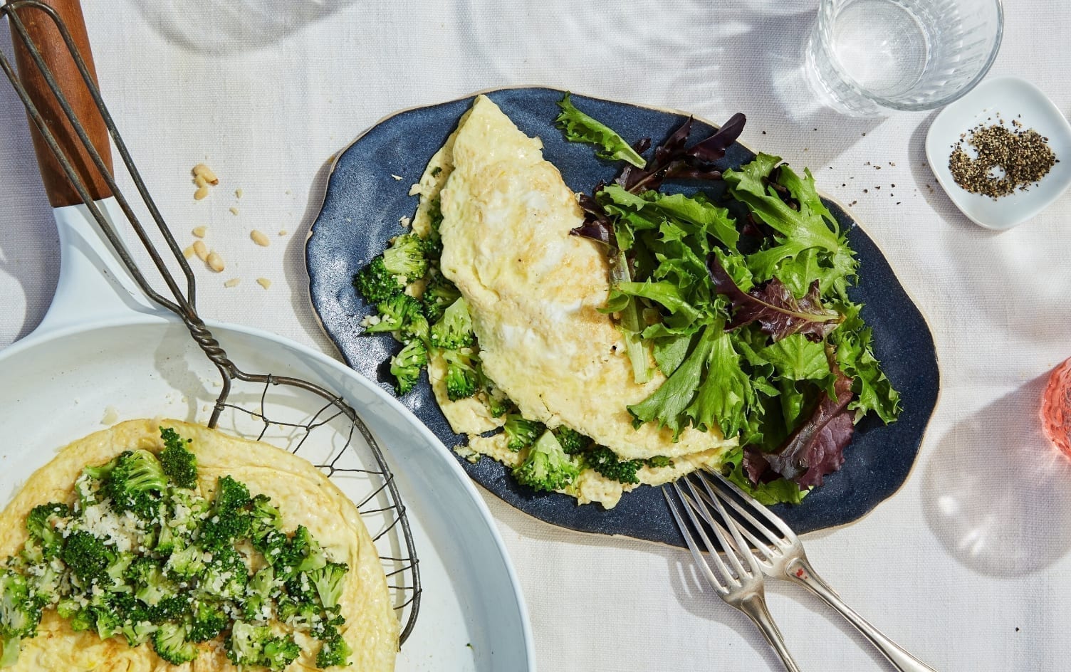 Broccoli Pesto Omelet With Mixed Greens