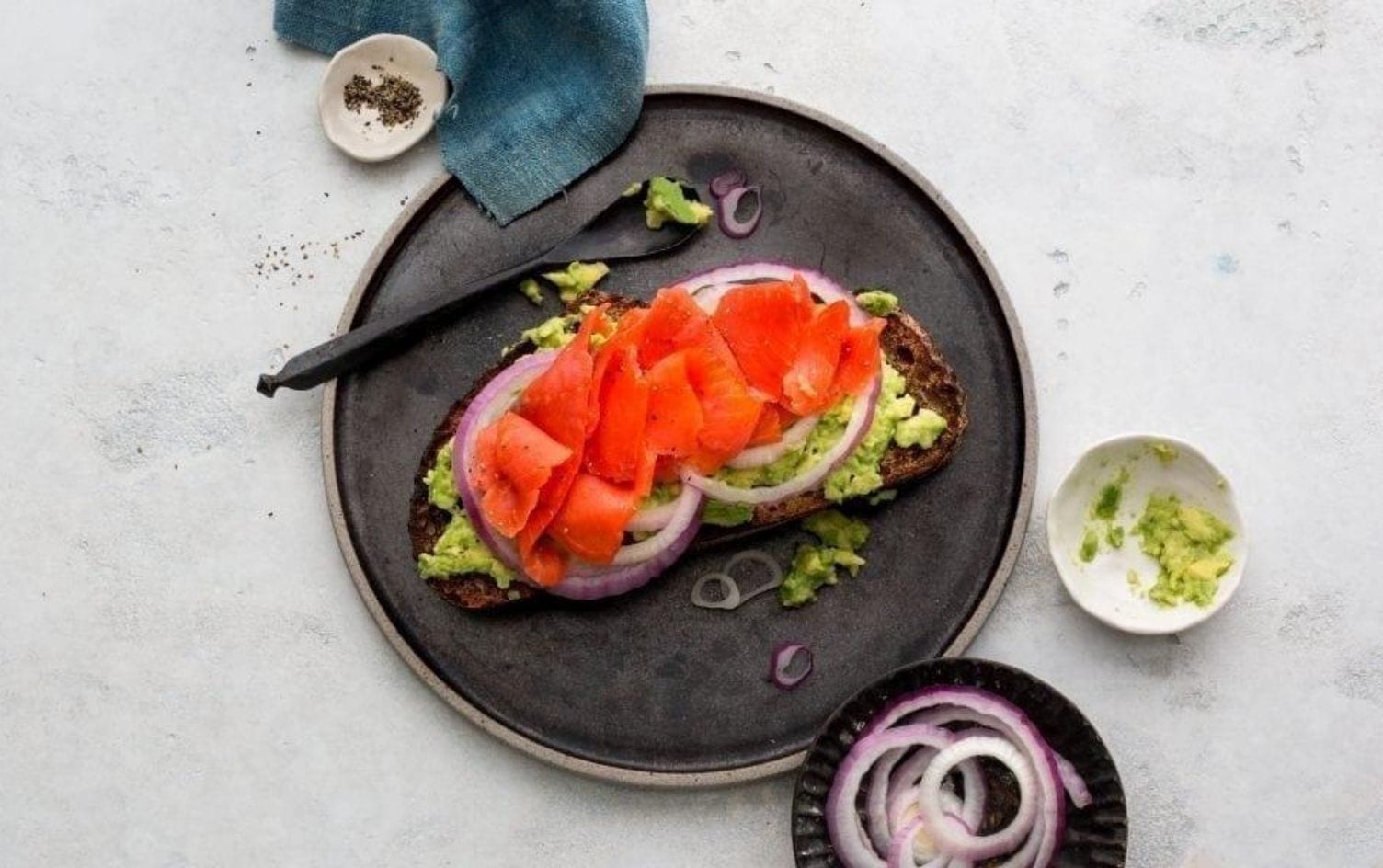 Smashed Avocado with Smoked Salmon and Red Onion