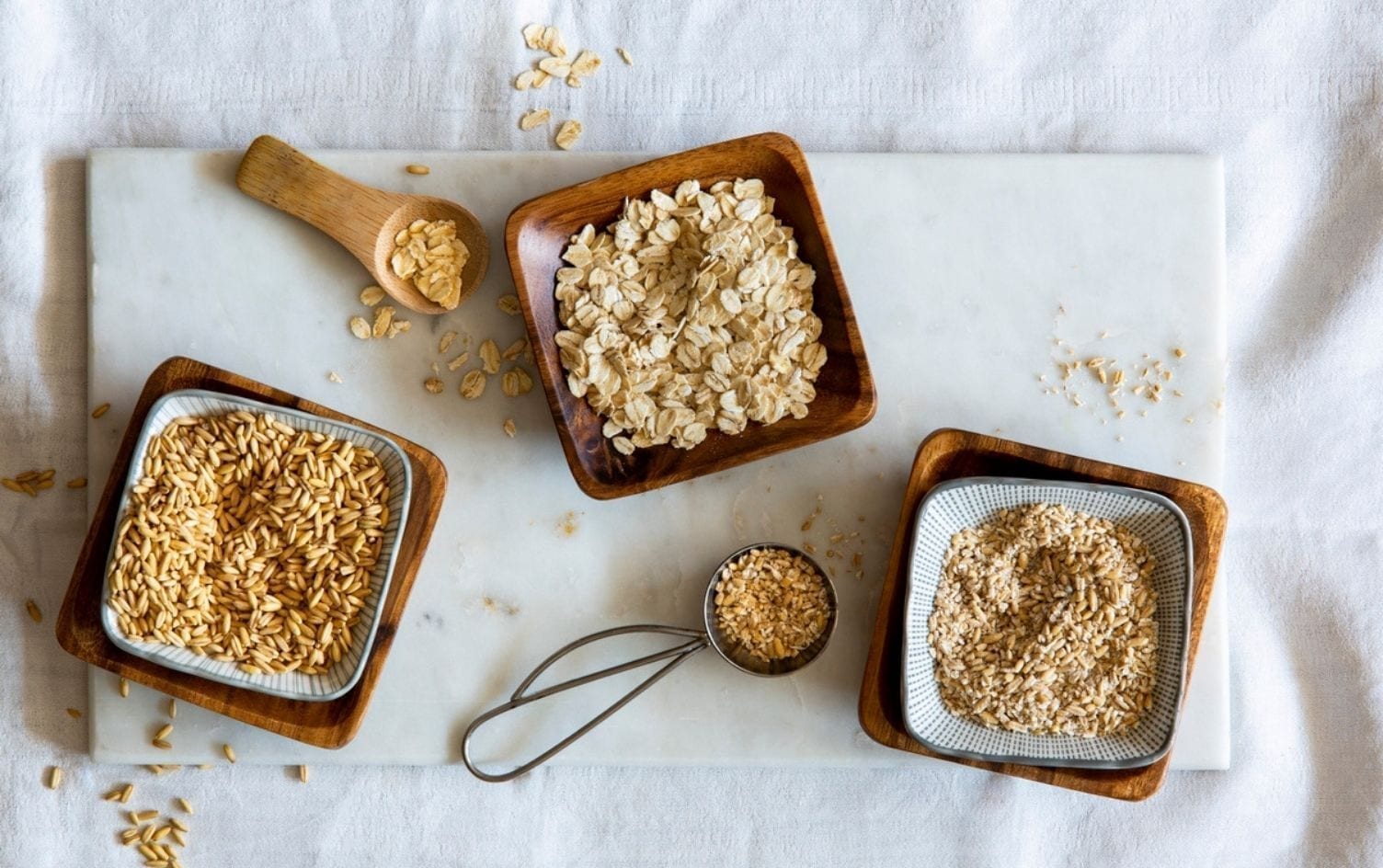A Nutritionist’s Guide to Rolled, Steel-Cut and Instant Oats