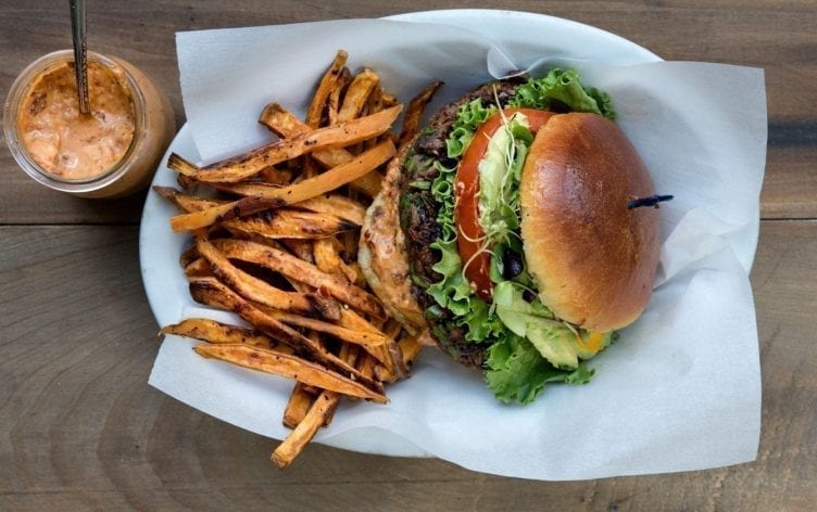 Dietitian-Approved Tips for Building a Healthier Burger