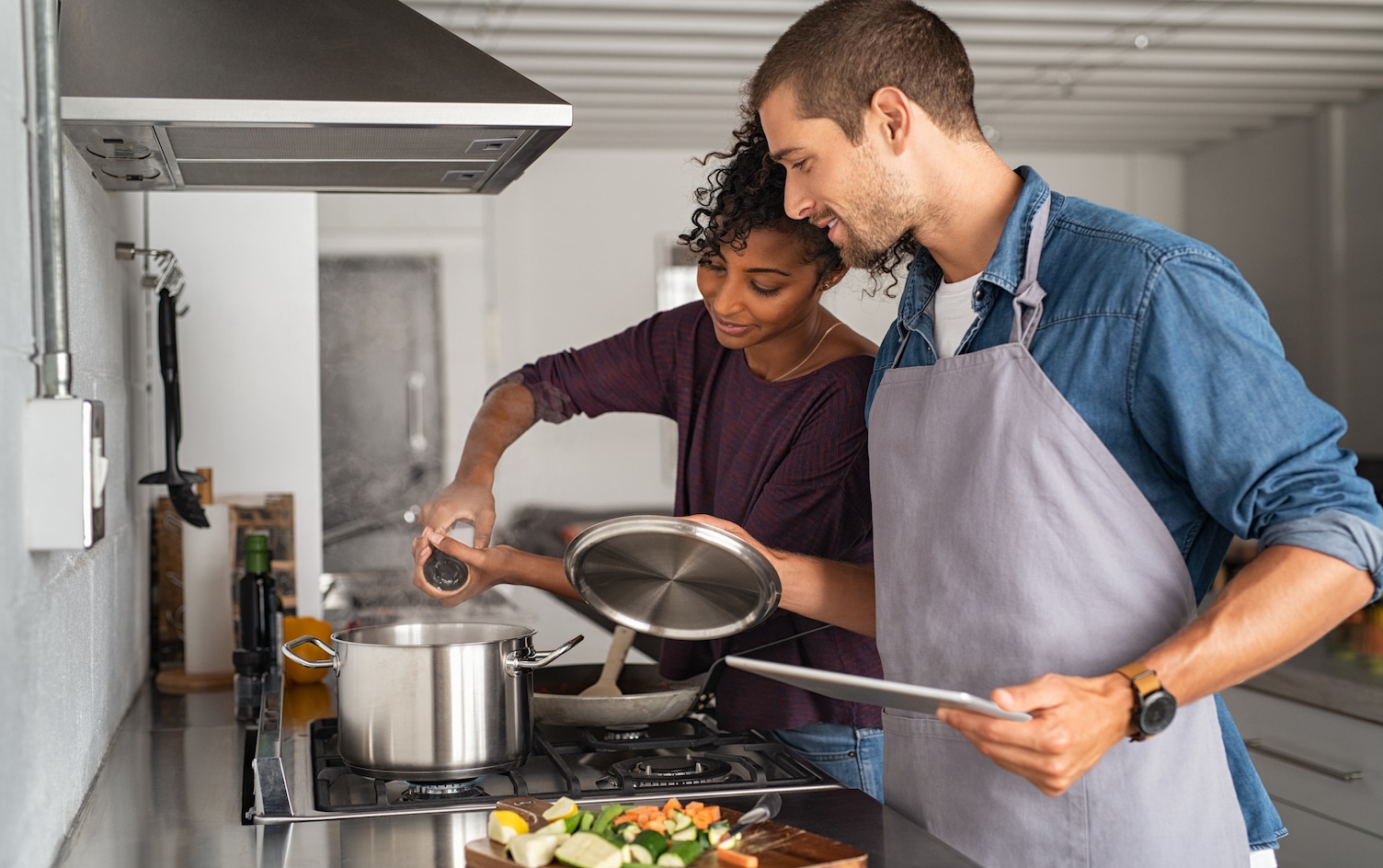 Couples Belong In the Kitchen, According to Science | MyFitnessPal