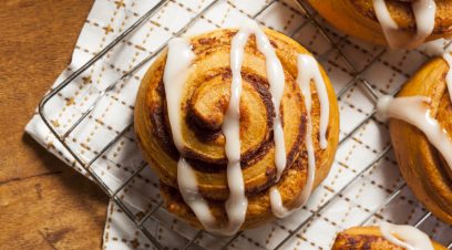 The High-Protein Cinnamon Roll Recipe We’re Drooling Over