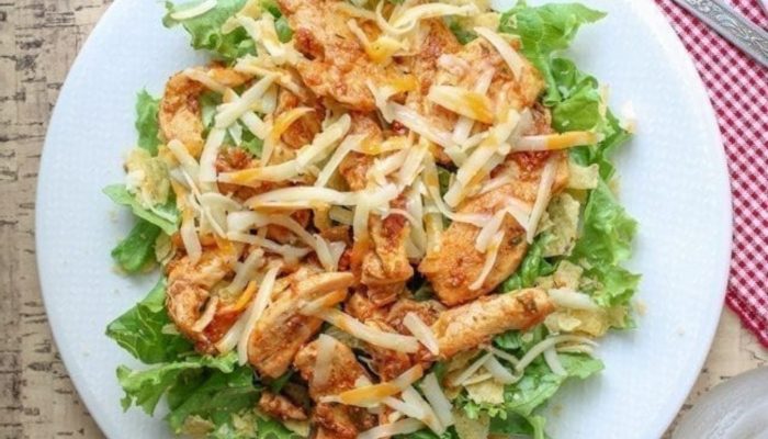 Easy Chicken Taco Salad Plate