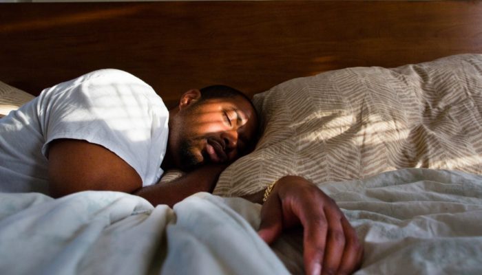 What to Eat and Avoid For Better Sleep